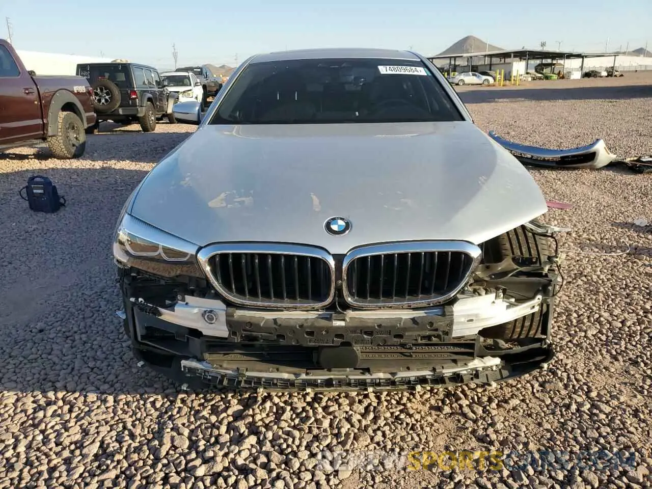 5 fotografías del automóvil dañado WBAJR3C04LWW73928 BMW 5 SERIES 2020