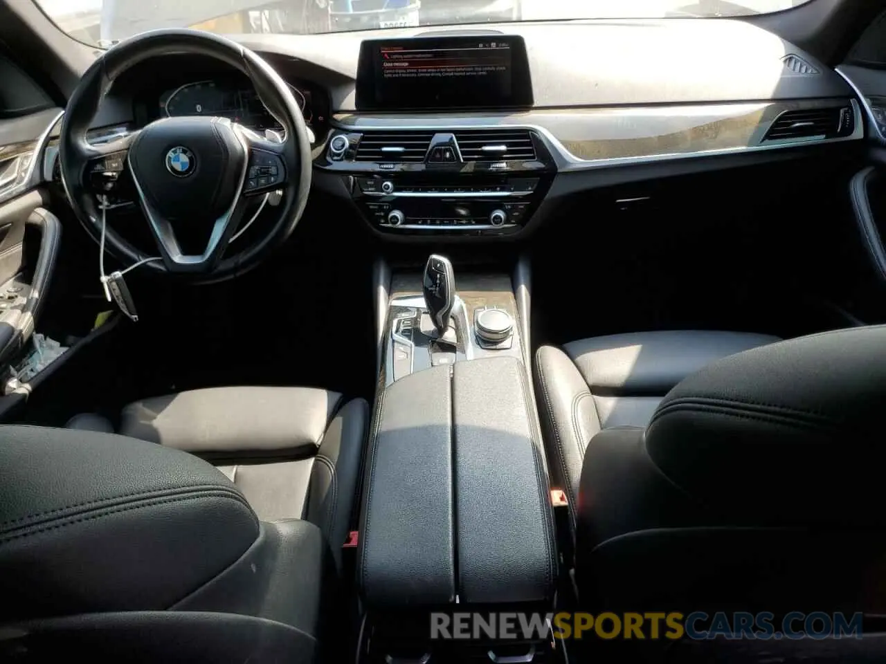 8 fotografías del automóvil dañado WBAJR3C04LWW81818 BMW 5 SERIES 2020