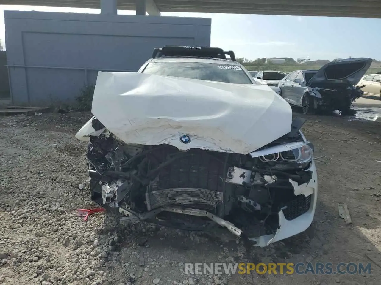 5 fotografías del automóvil dañado WBAJR3C06LWW64454 BMW 5 SERIES 2020