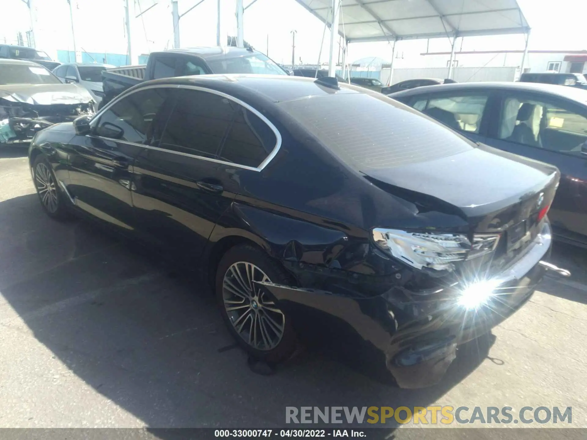 3 fotografías del automóvil dañado WBAJR3C06LWW68035 BMW 5 SERIES 2020