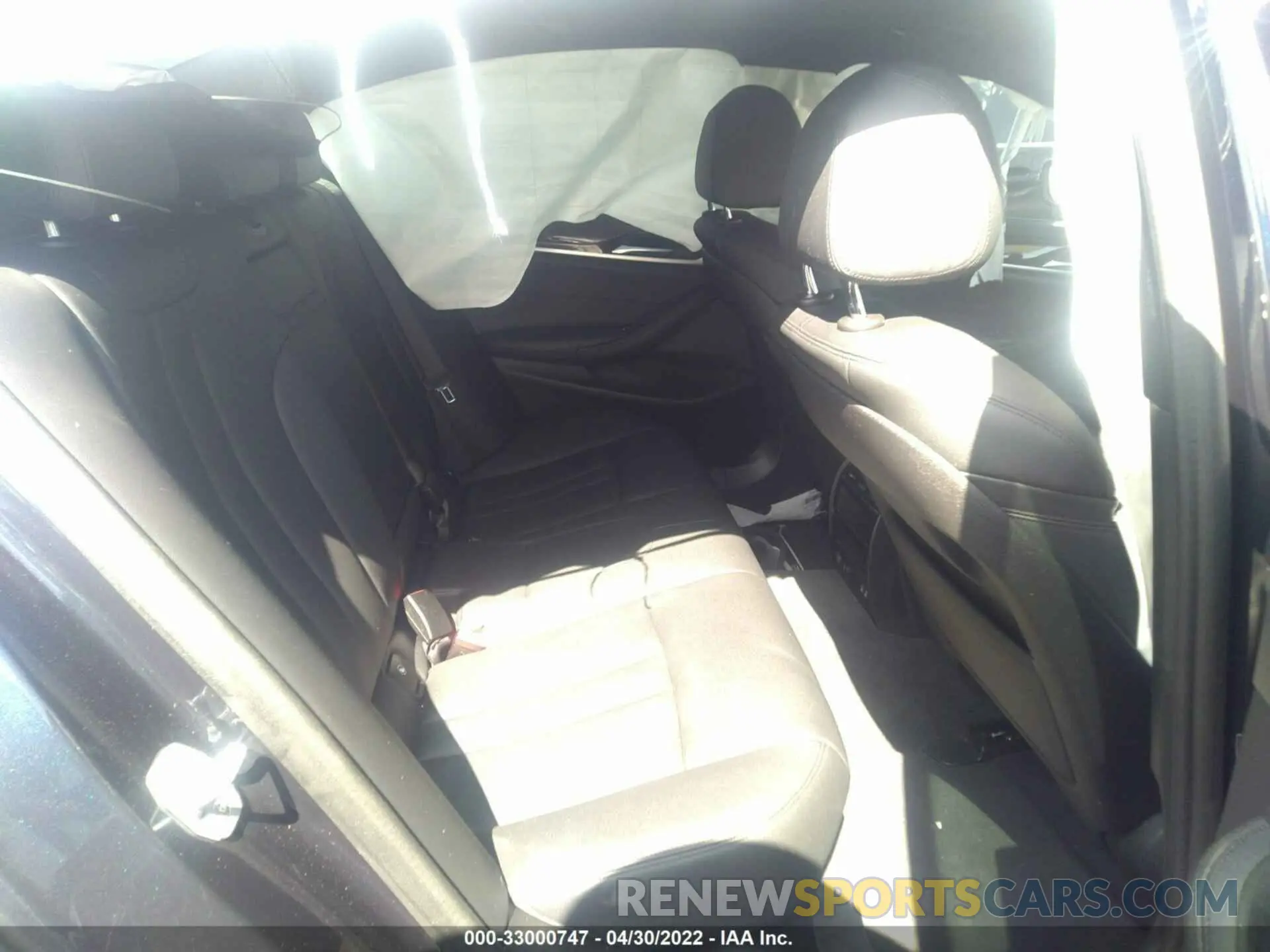 8 fotografías del automóvil dañado WBAJR3C06LWW68035 BMW 5 SERIES 2020