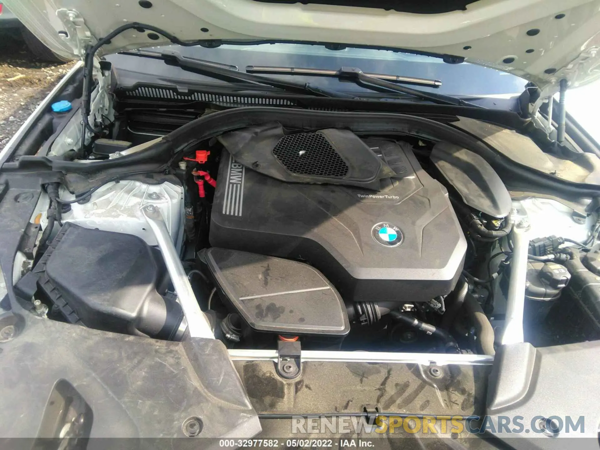10 fotografías del automóvil dañado WBAJR3C06LWW68388 BMW 5 SERIES 2020