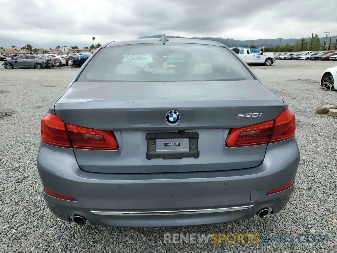 6 fotografías del automóvil dañado WBAJR3C06LWW75731 BMW 5 SERIES 2020