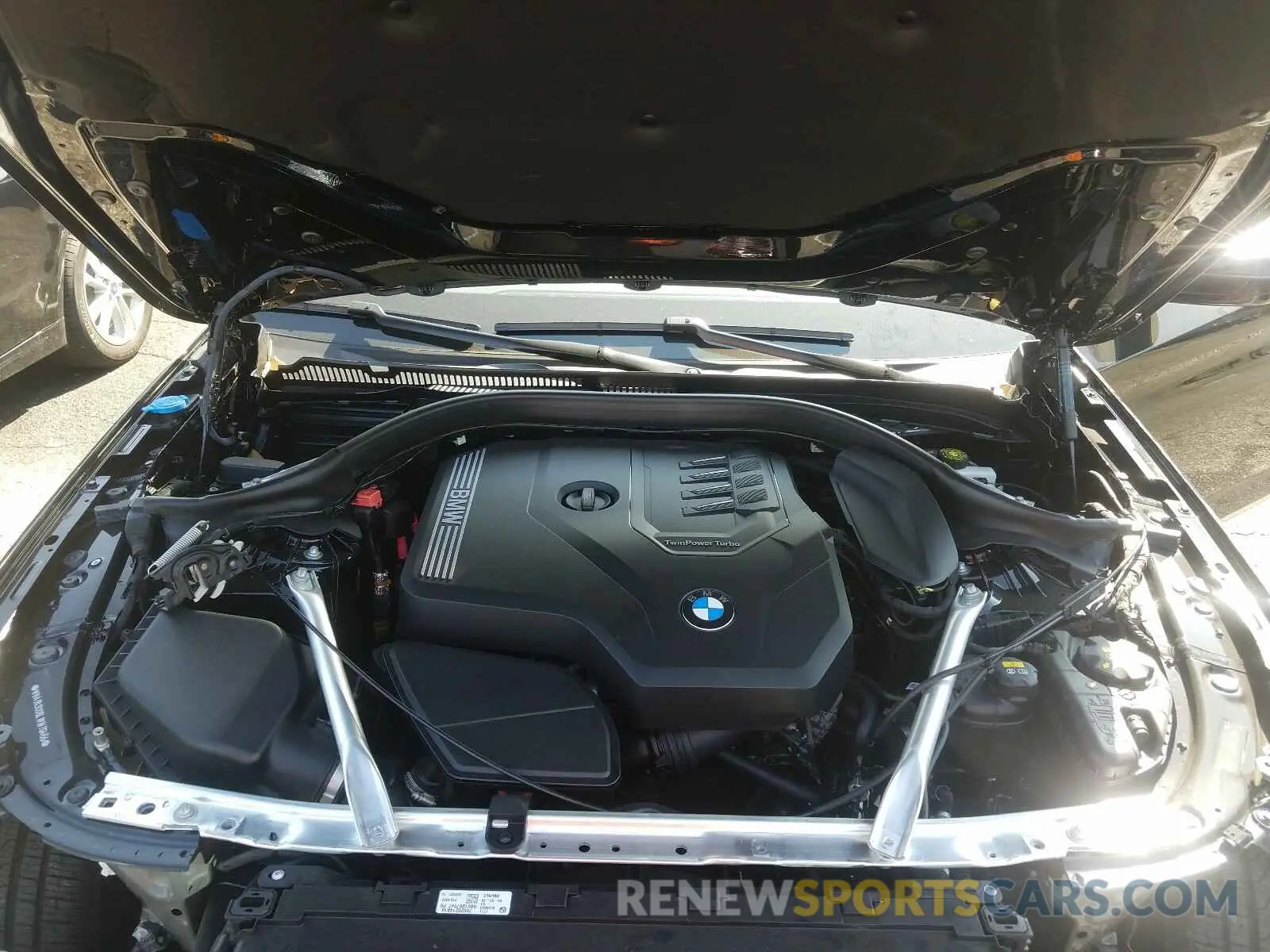 7 fotografías del automóvil dañado WBAJR3C06LWW79455 BMW 5 SERIES 2020
