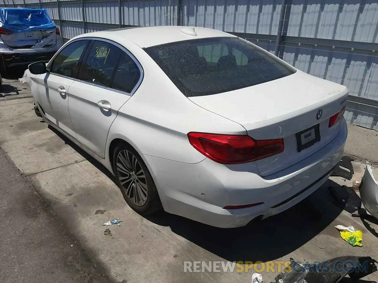 3 fotografías del automóvil dañado WBAJR3C07LWW73695 BMW 5 SERIES 2020