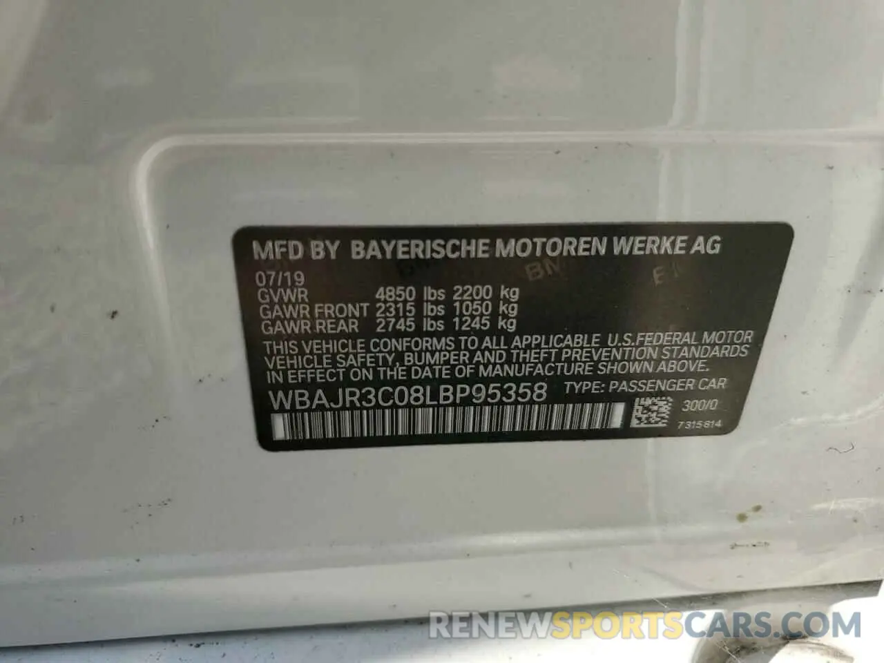 12 fotografías del automóvil dañado WBAJR3C08LBP95358 BMW 5 SERIES 2020