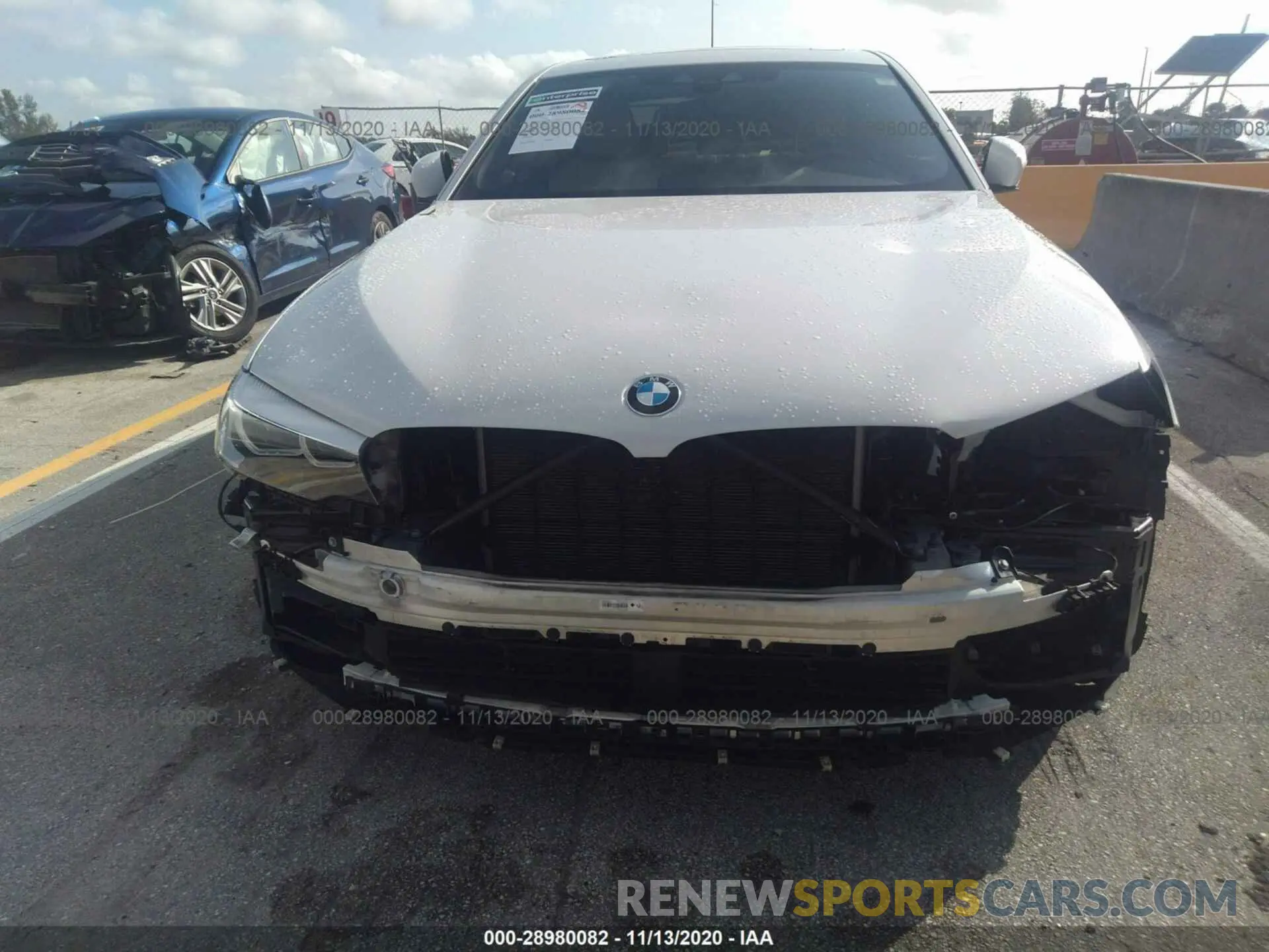 6 fotografías del automóvil dañado WBAJR3C08LCD06826 BMW 5 SERIES 2020