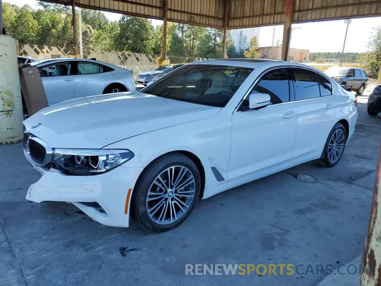 1 fotografías del automóvil dañado WBAJR3C09LWW63752 BMW 5 SERIES 2020