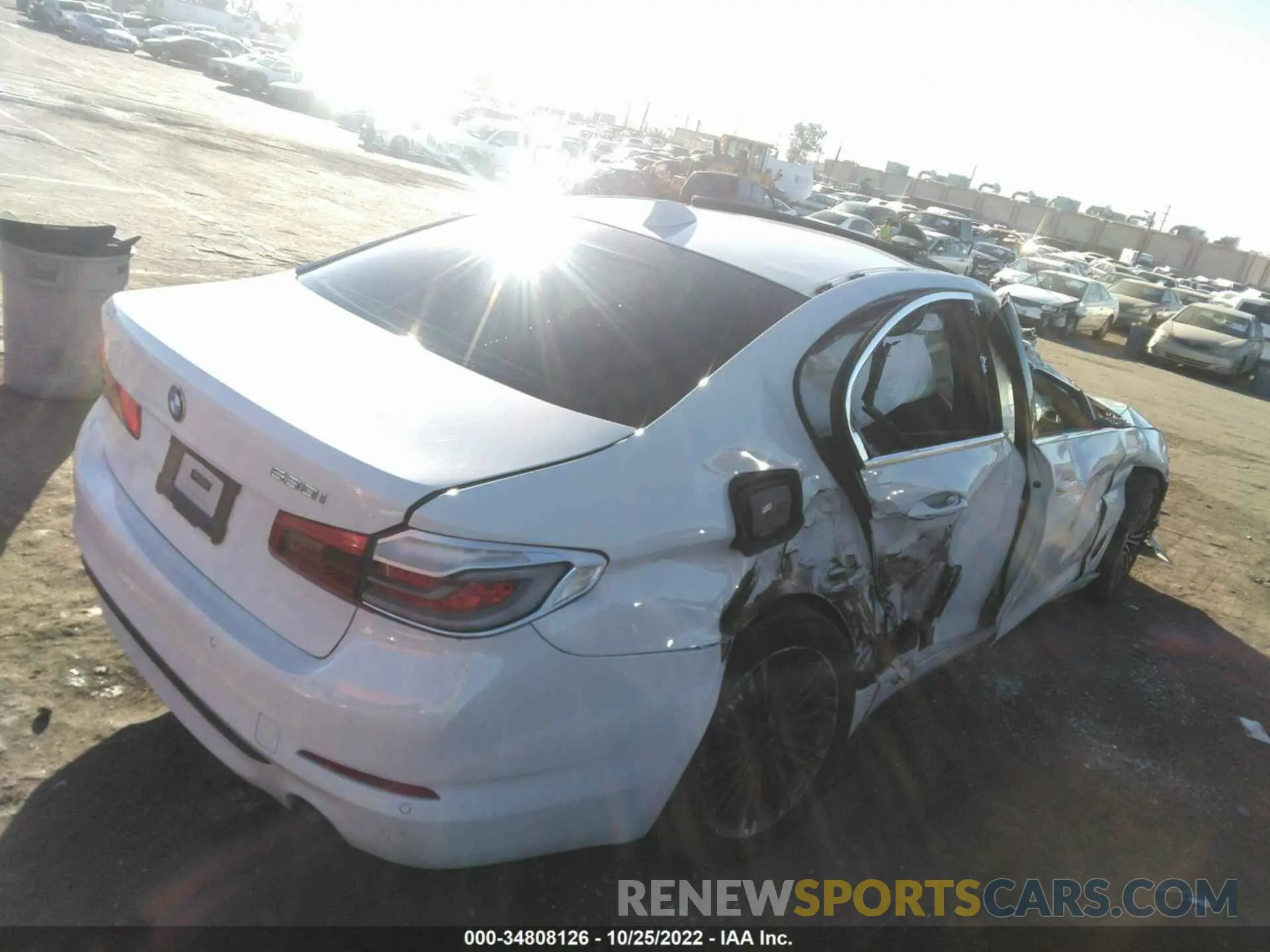 4 fotografías del automóvil dañado WBAJR3C09LWW76887 BMW 5 SERIES 2020