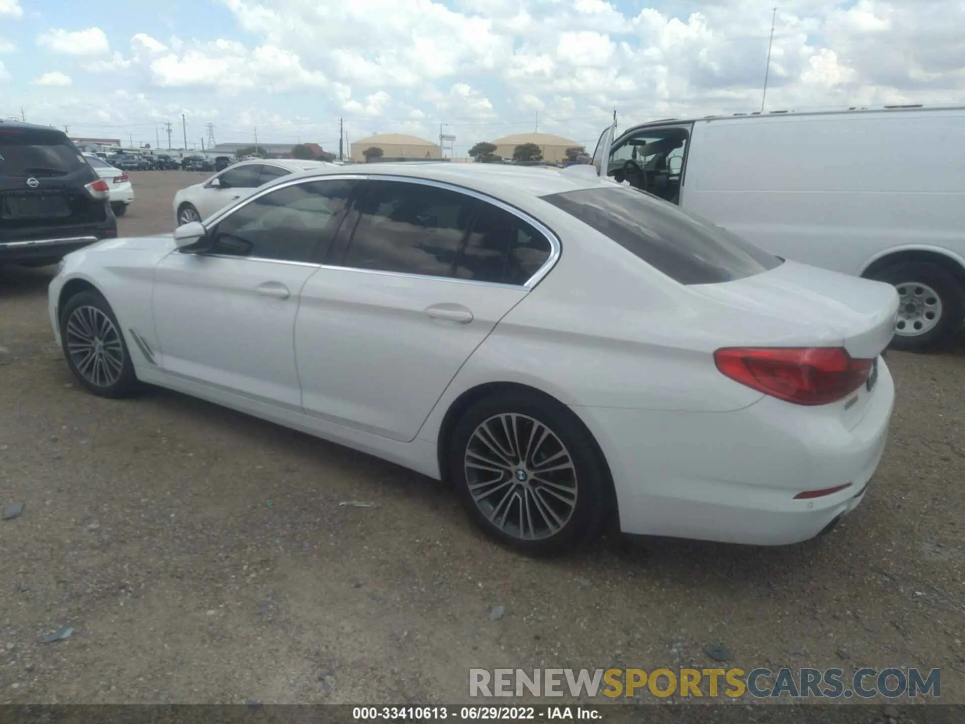 3 fotografías del automóvil dañado WBAJR3C0XLWW59063 BMW 5 SERIES 2020
