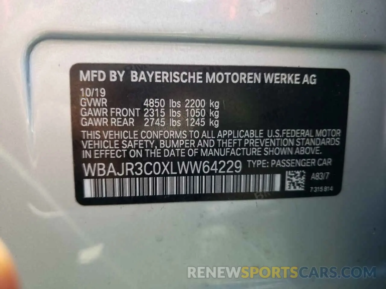 10 fotografías del automóvil dañado WBAJR3C0XLWW64229 BMW 5 SERIES 2020