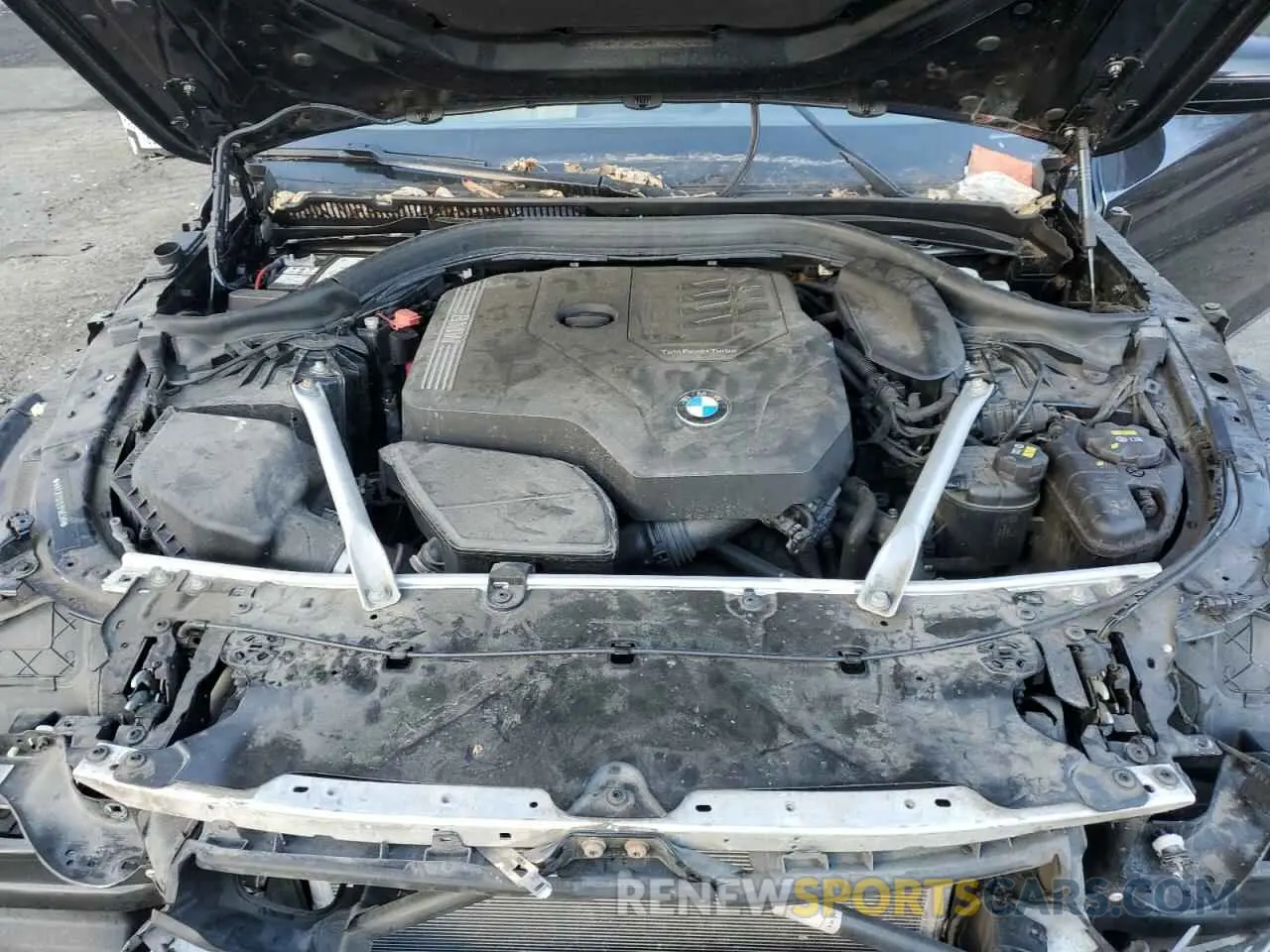 13 fotografías del automóvil dañado WBAJR7C01LBP96388 BMW 5 SERIES 2020