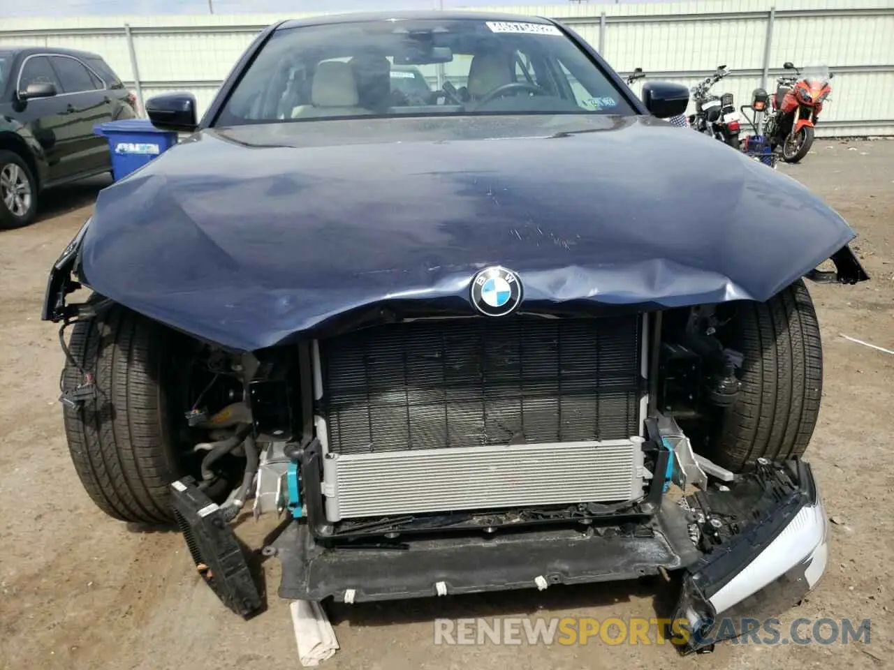 9 fotografías del automóvil dañado WBAJR7C01LWW68662 BMW 5 SERIES 2020