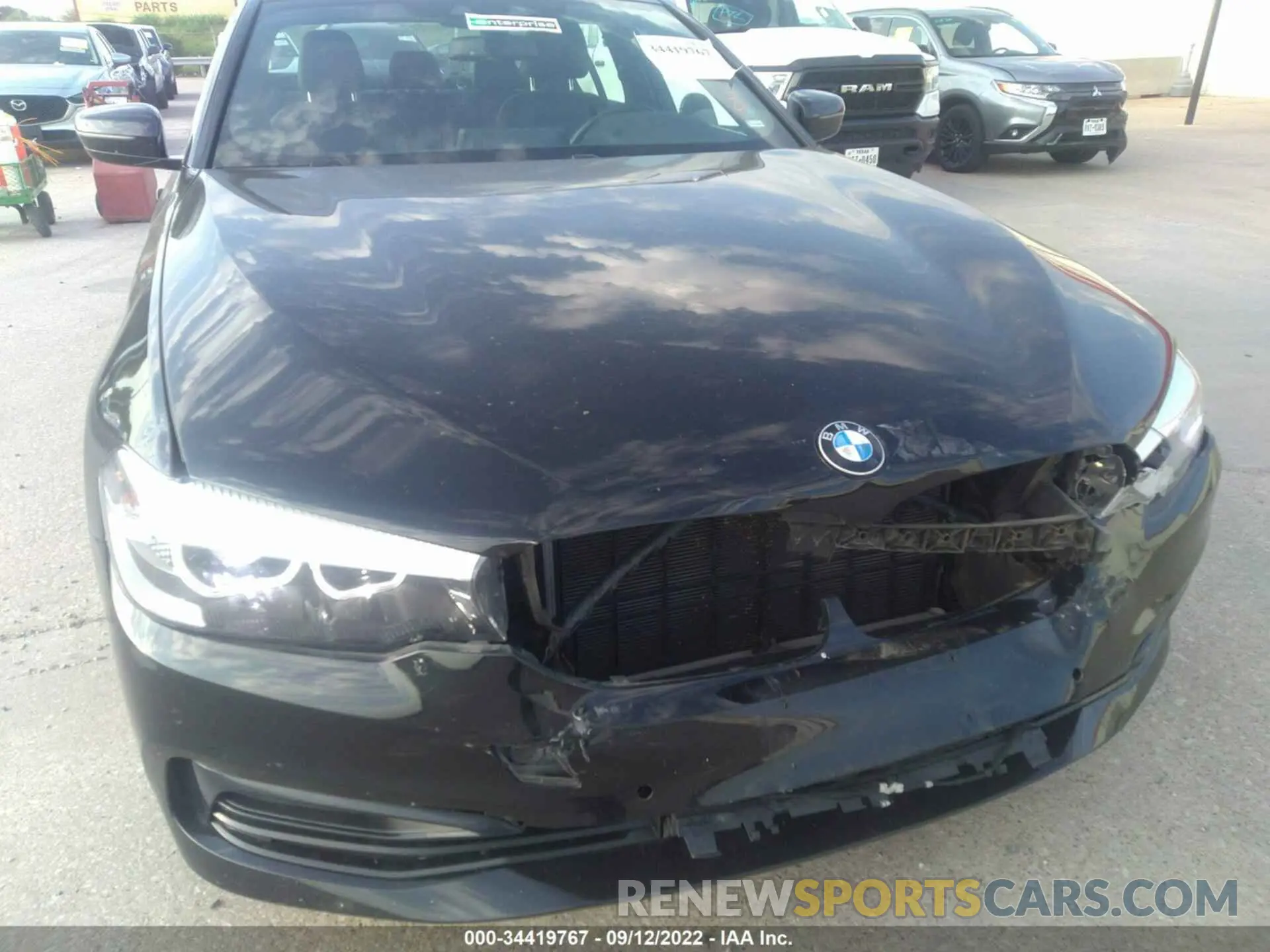 6 fotografías del automóvil dañado WBAJR7C02LWW64605 BMW 5 SERIES 2020