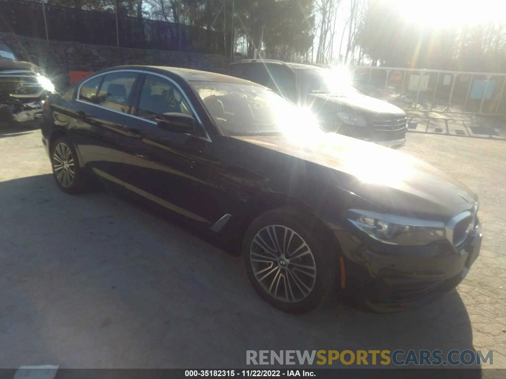 1 fotografías del automóvil dañado WBAJR7C02LWW65012 BMW 5 SERIES 2020