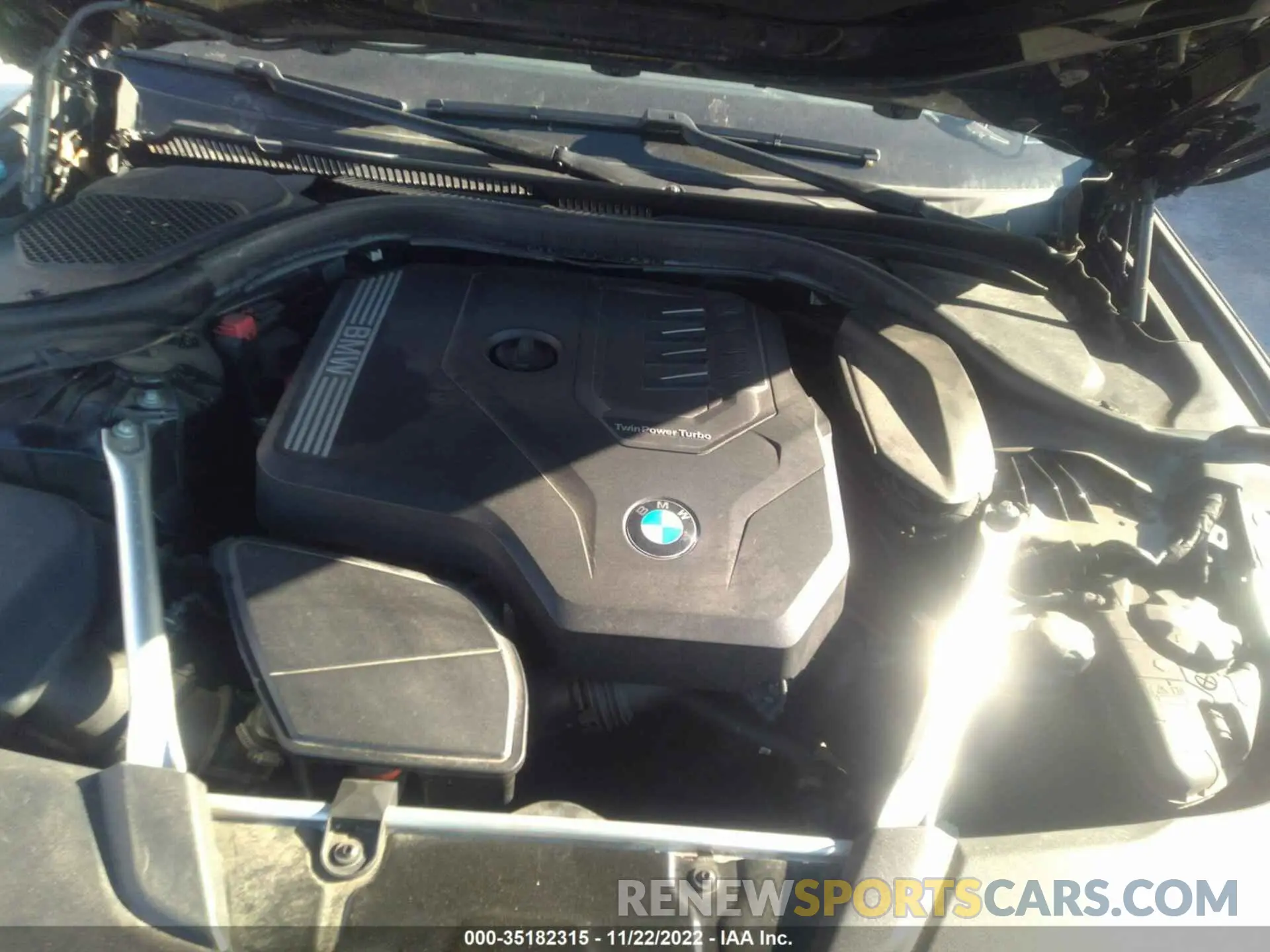 10 fotografías del automóvil dañado WBAJR7C02LWW65012 BMW 5 SERIES 2020