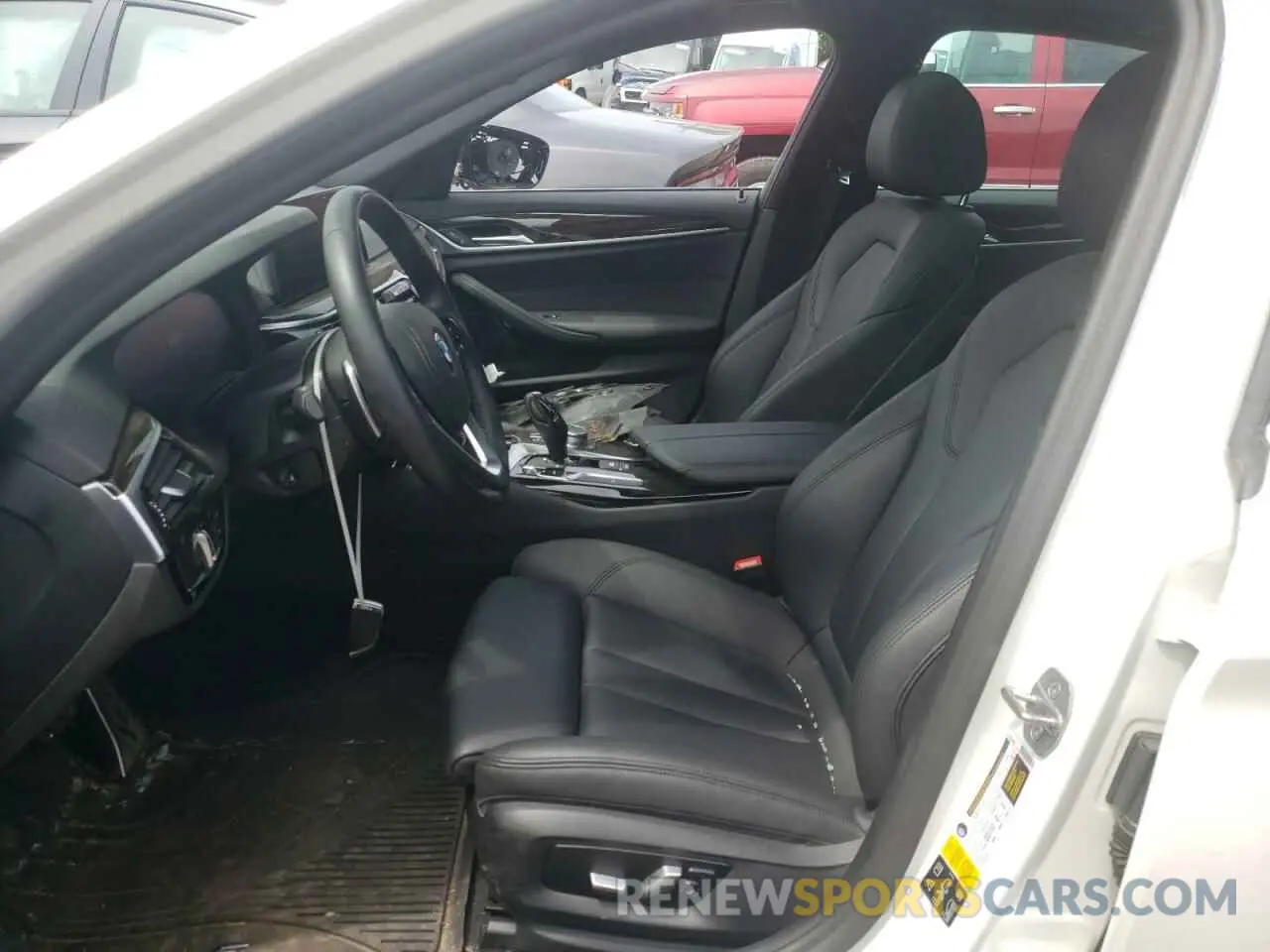 5 fotografías del automóvil dañado WBAJR7C02LWW77323 BMW 5 SERIES 2020