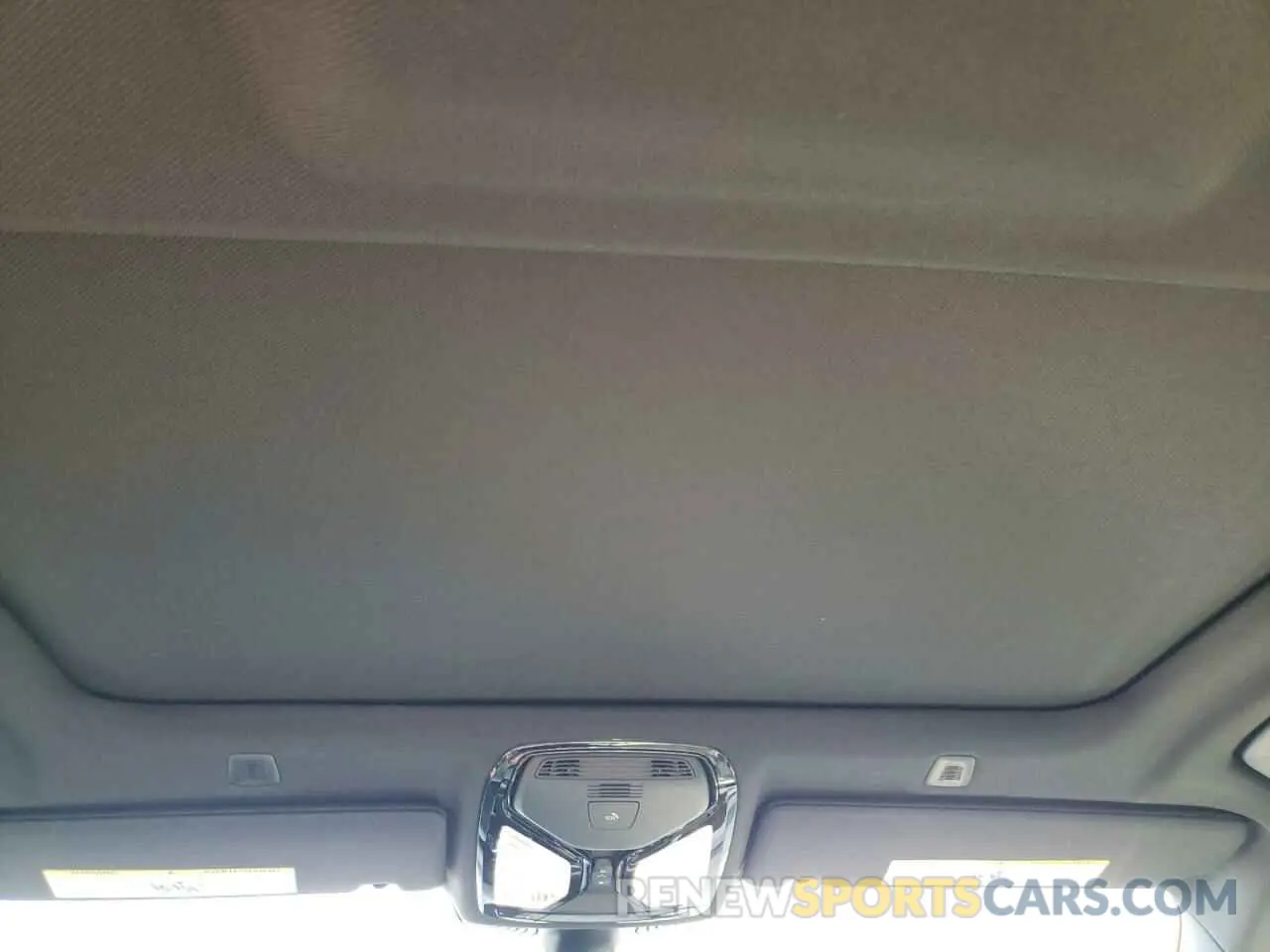 9 fotografías del automóvil dañado WBAJR7C03LBP96456 BMW 5 SERIES 2020