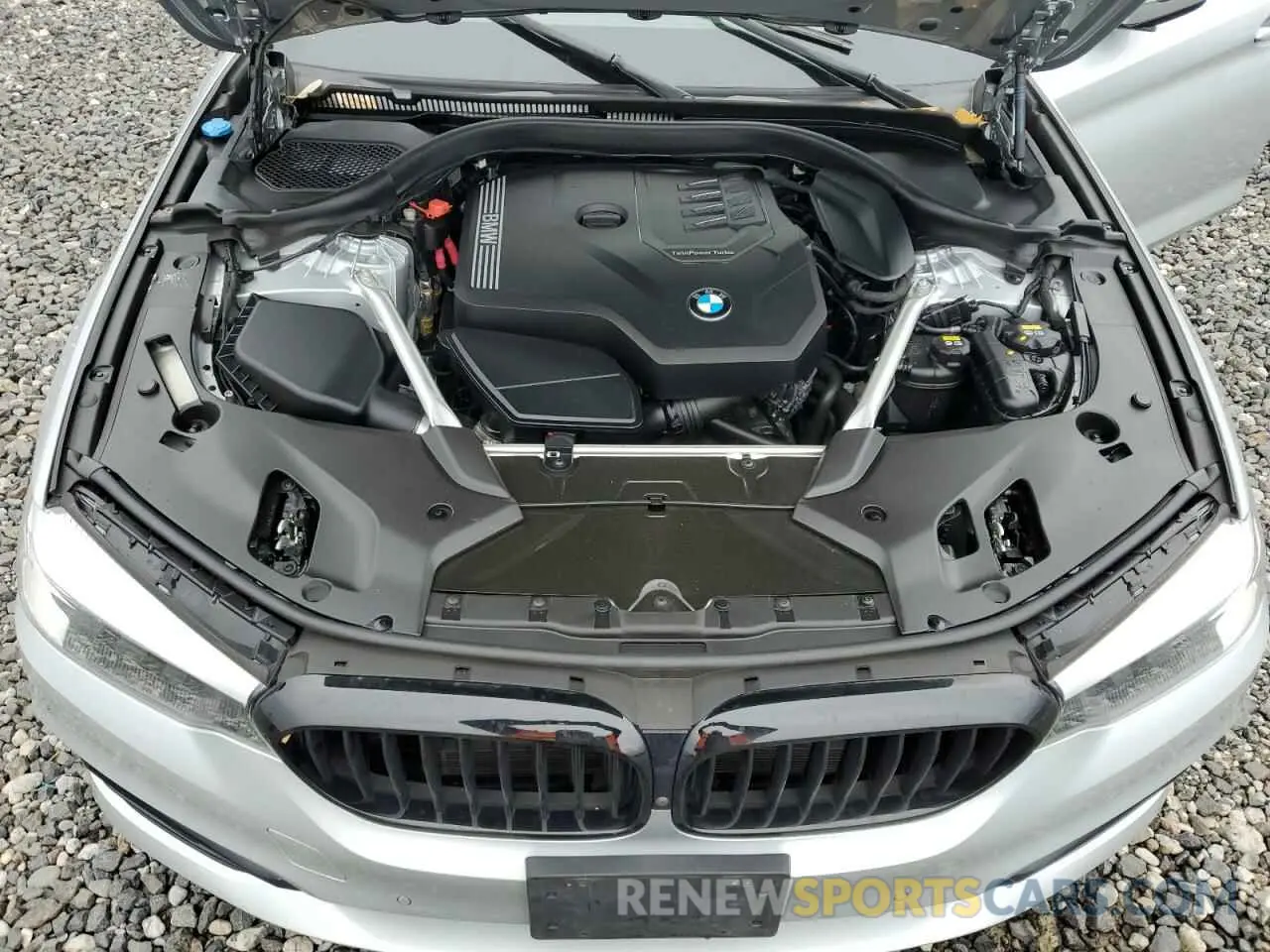 11 fotografías del automóvil dañado WBAJR7C03LWW73068 BMW 5 SERIES 2020