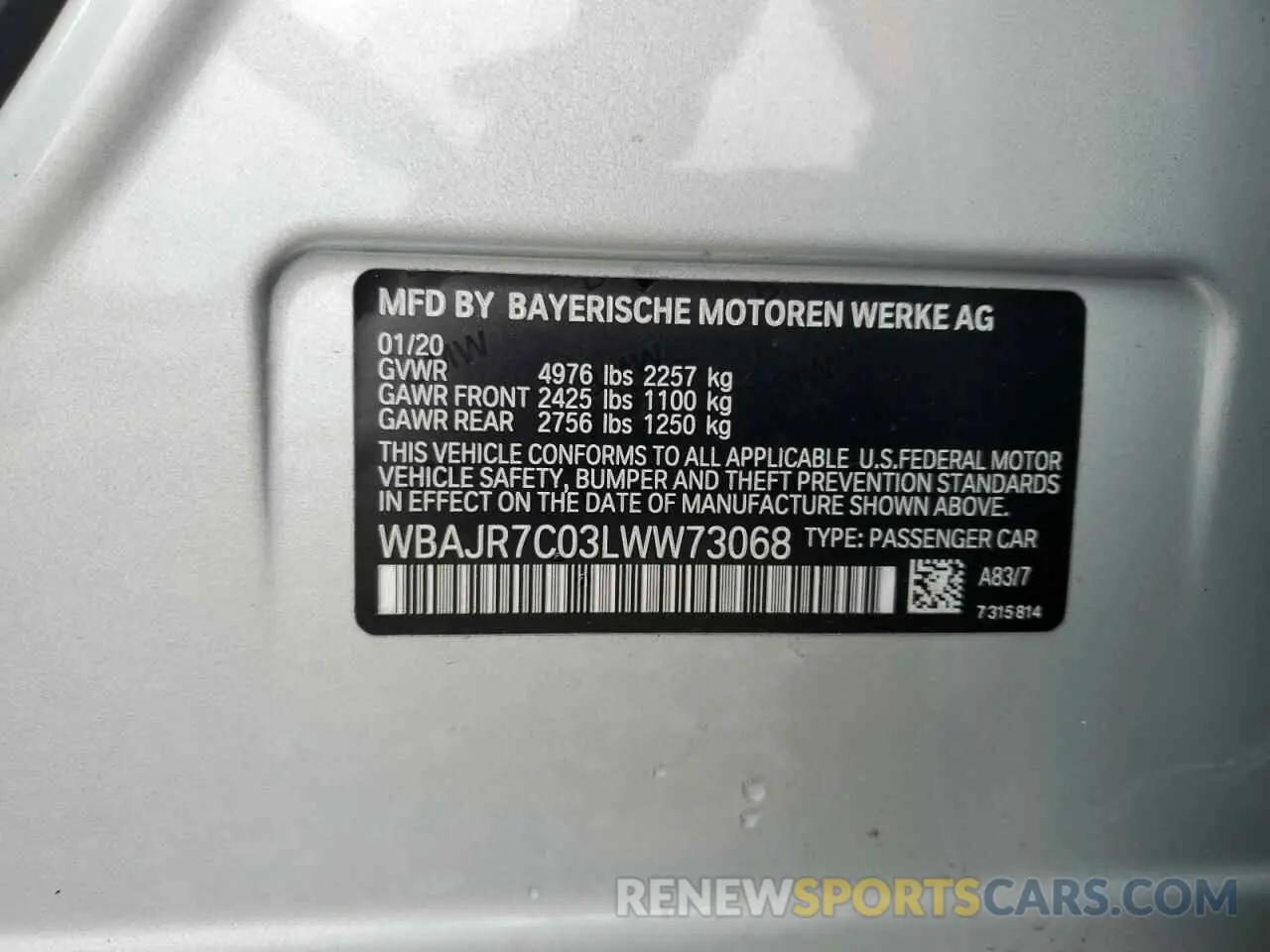12 fotografías del automóvil dañado WBAJR7C03LWW73068 BMW 5 SERIES 2020