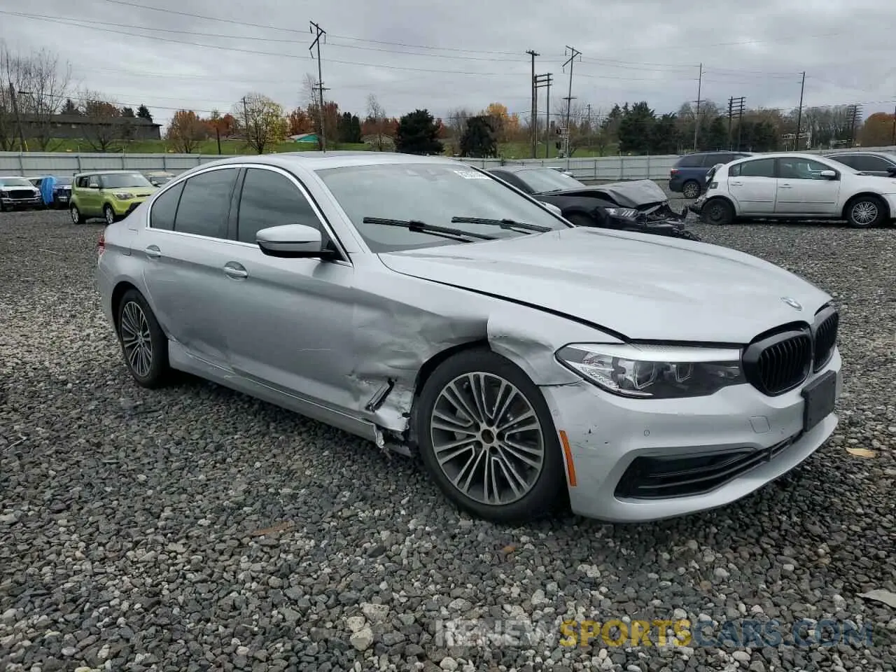 4 fotografías del automóvil dañado WBAJR7C03LWW73068 BMW 5 SERIES 2020
