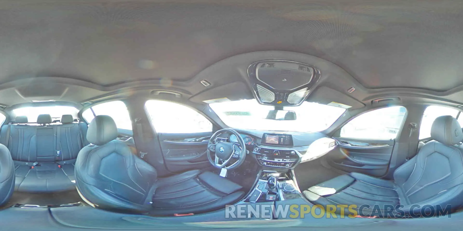 12 fotografías del automóvil dañado WBAJR7C03LWW79274 BMW 5 SERIES 2020