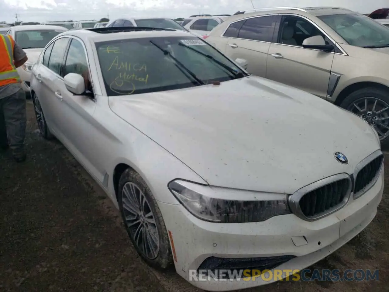 1 fotografías del automóvil dañado WBAJR7C04LCE55015 BMW 5 SERIES 2020