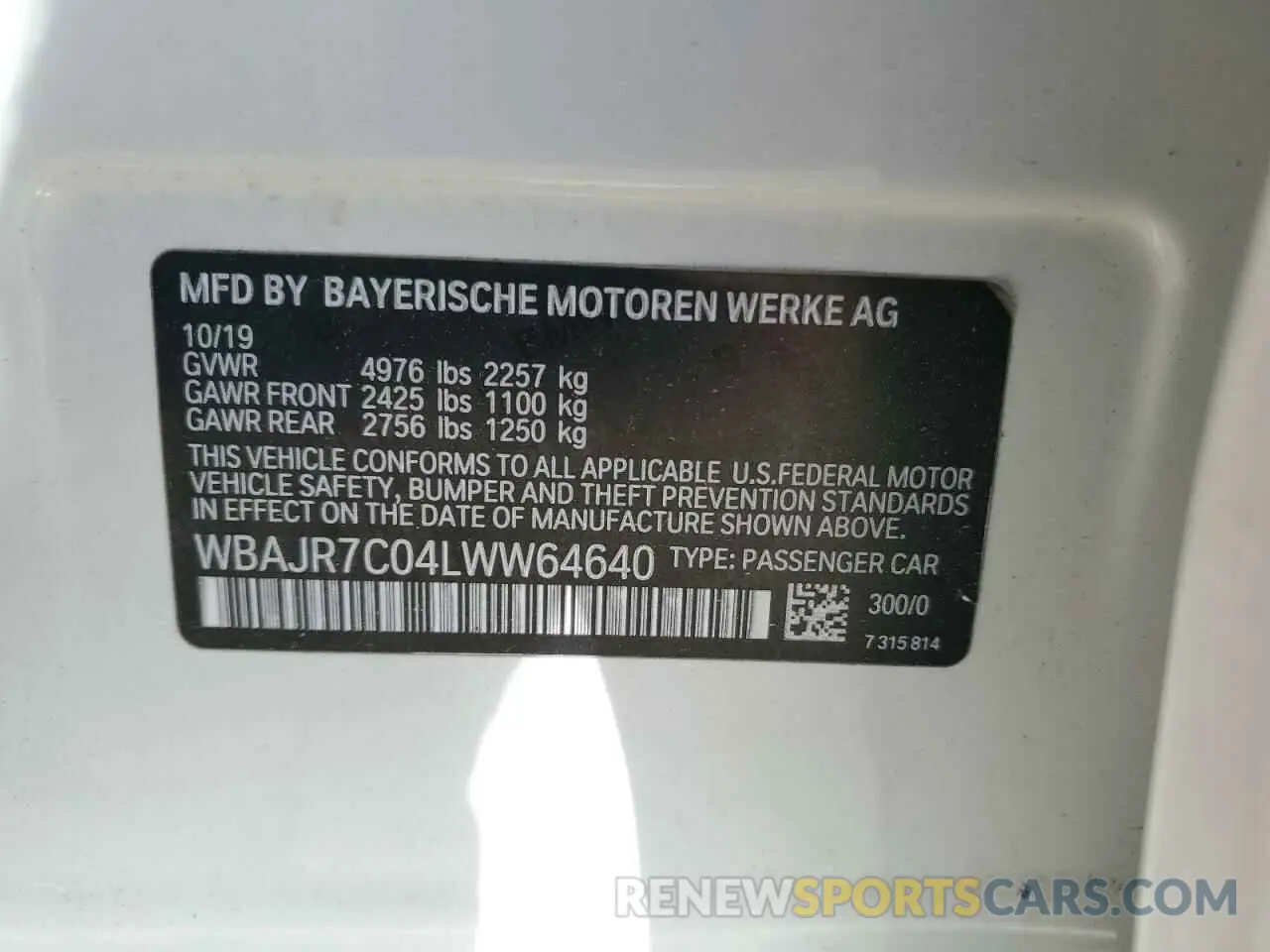 12 fotografías del automóvil dañado WBAJR7C04LWW64640 BMW 5 SERIES 2020