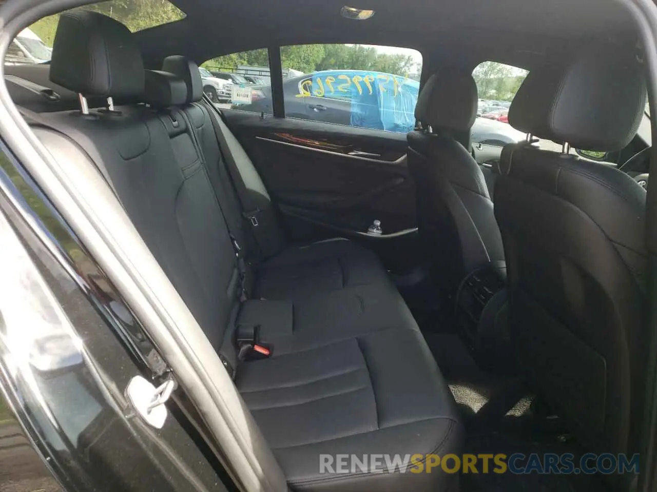 6 fotografías del automóvil dañado WBAJR7C04LWW74858 BMW 5 SERIES 2020
