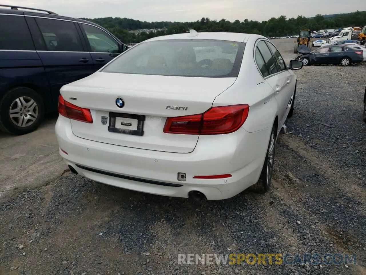 4 fotografías del automóvil dañado WBAJR7C05LWW79521 BMW 5 SERIES 2020