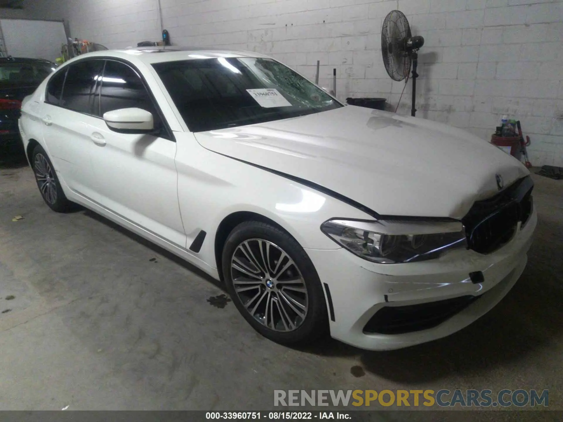 1 fotografías del automóvil dañado WBAJR7C06LWW60587 BMW 5 SERIES 2020