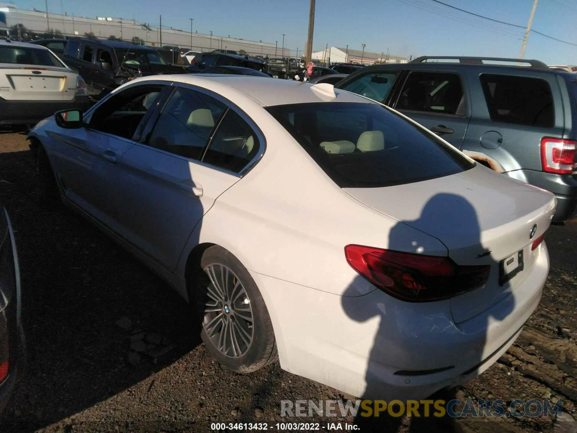 3 fotografías del automóvil dañado WBAJR7C06LWW62906 BMW 5 SERIES 2020
