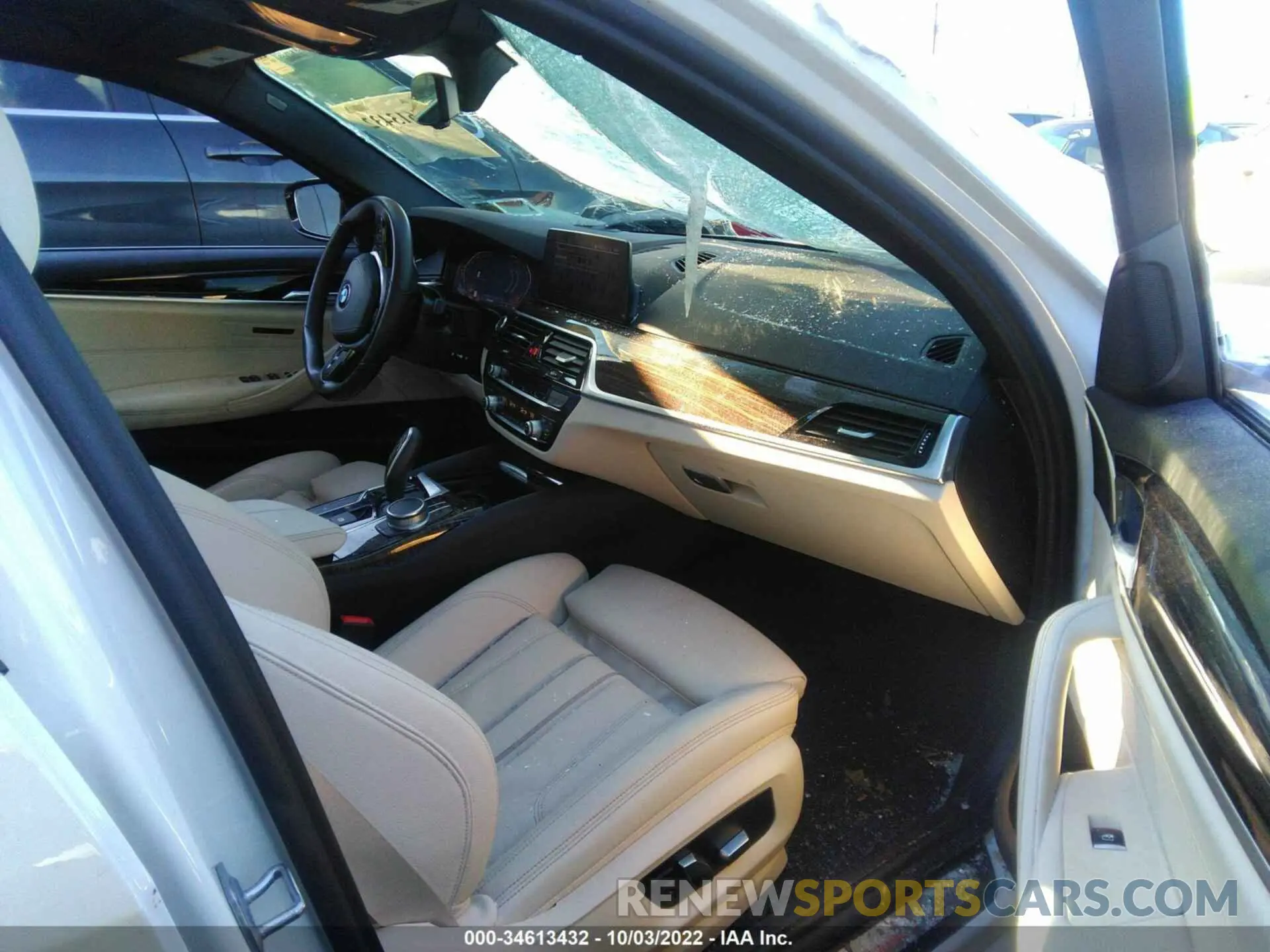 5 fotografías del automóvil dañado WBAJR7C06LWW62906 BMW 5 SERIES 2020