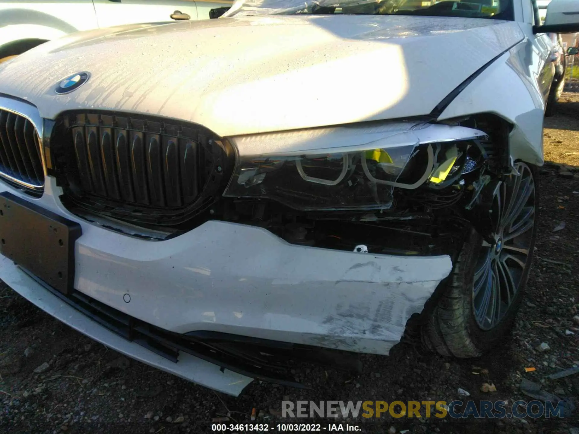 6 fotografías del automóvil dañado WBAJR7C06LWW62906 BMW 5 SERIES 2020