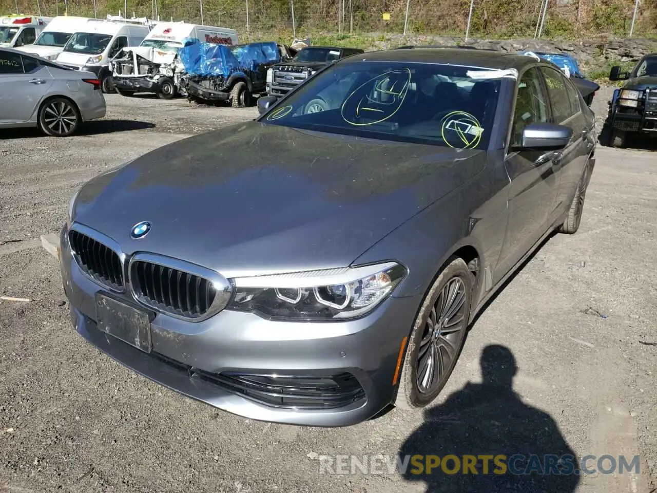 2 fotografías del automóvil dañado WBAJR7C08LCE07033 BMW 5 SERIES 2020