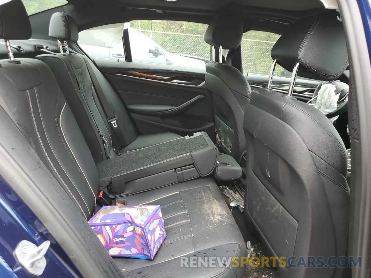 10 fotografías del automóvil dañado WBAJR7C08LCE56894 BMW 5 SERIES 2020