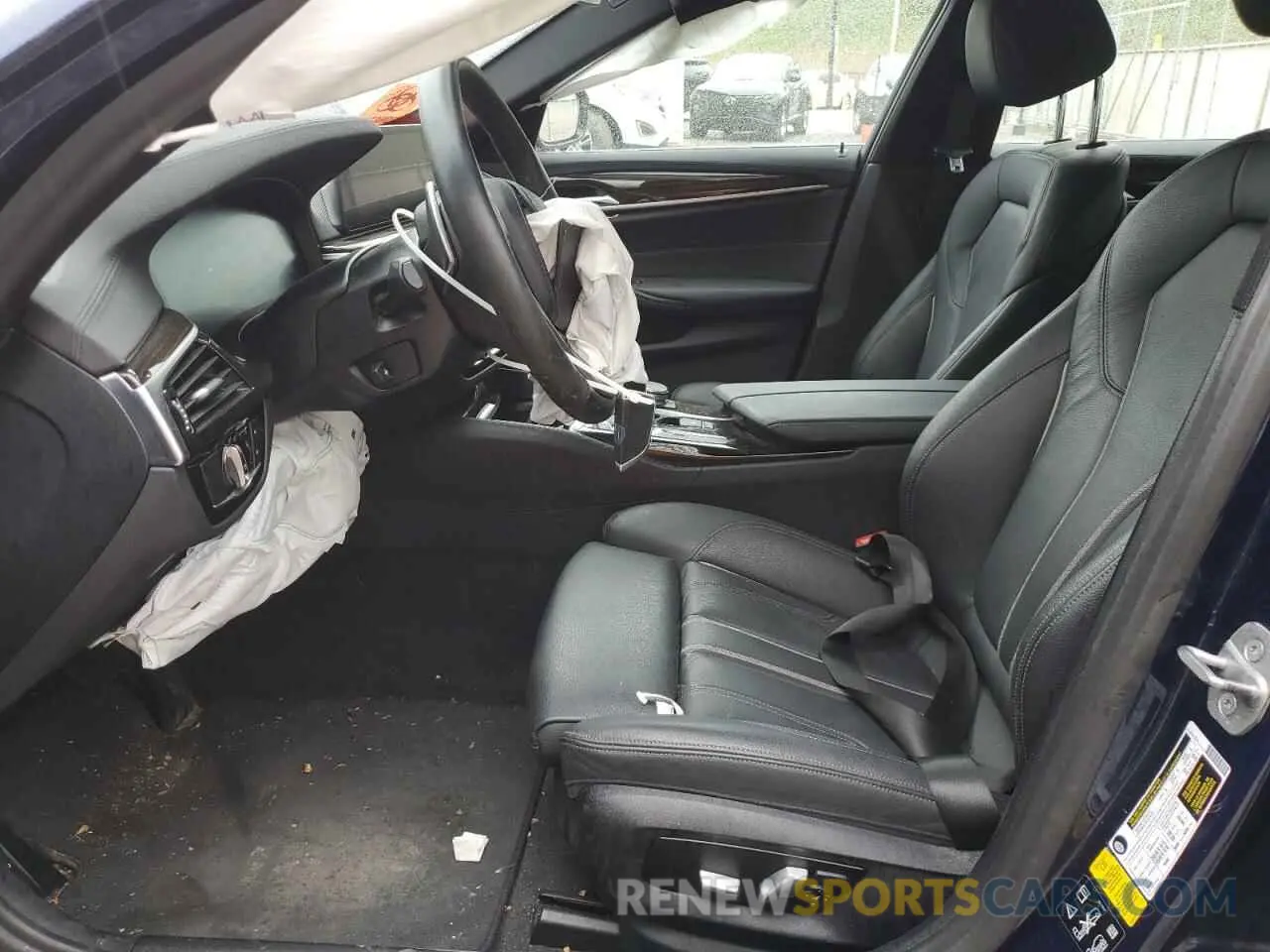7 fotografías del automóvil dañado WBAJR7C08LCE56894 BMW 5 SERIES 2020