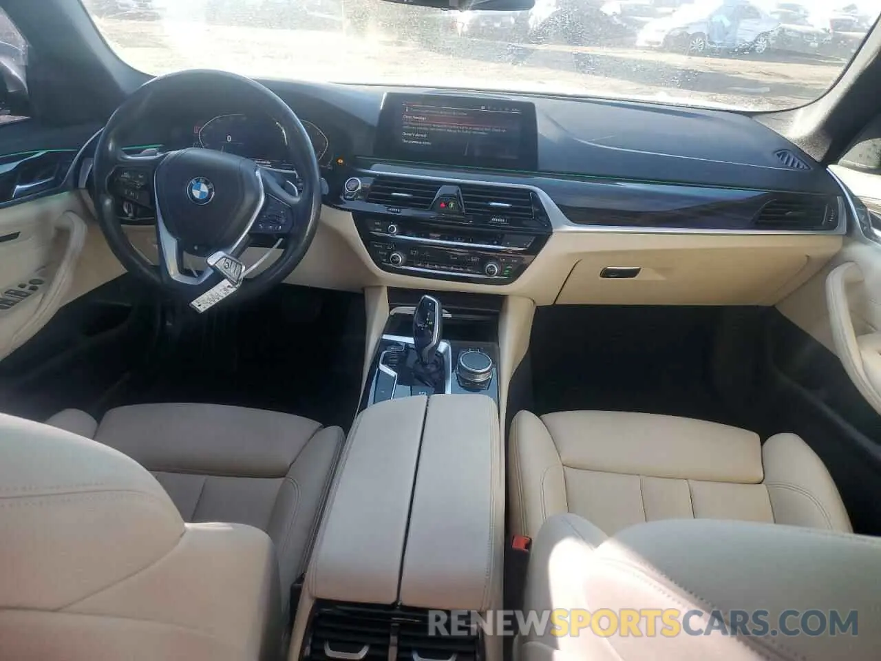 8 fotografías del automóvil dañado WBAJR7C0XLCD58885 BMW 5 SERIES 2020