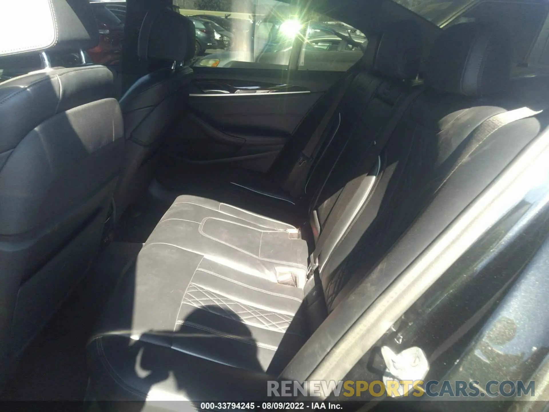 8 fotografías del automóvil dañado WBAJS1C01LWW61566 BMW 5 SERIES 2020
