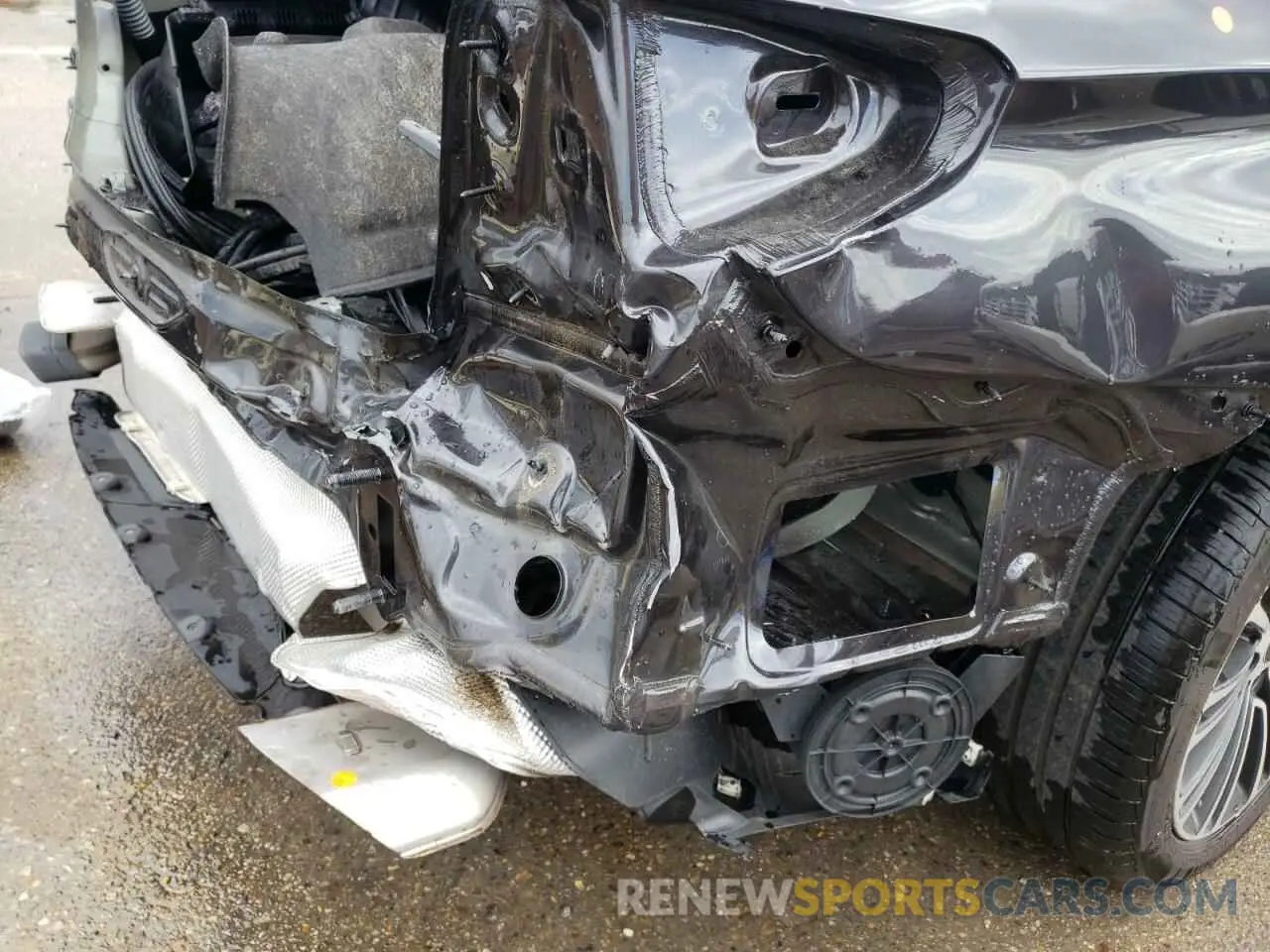 9 fotografías del automóvil dañado WBAJS1C04LWW71511 BMW 5 SERIES 2020