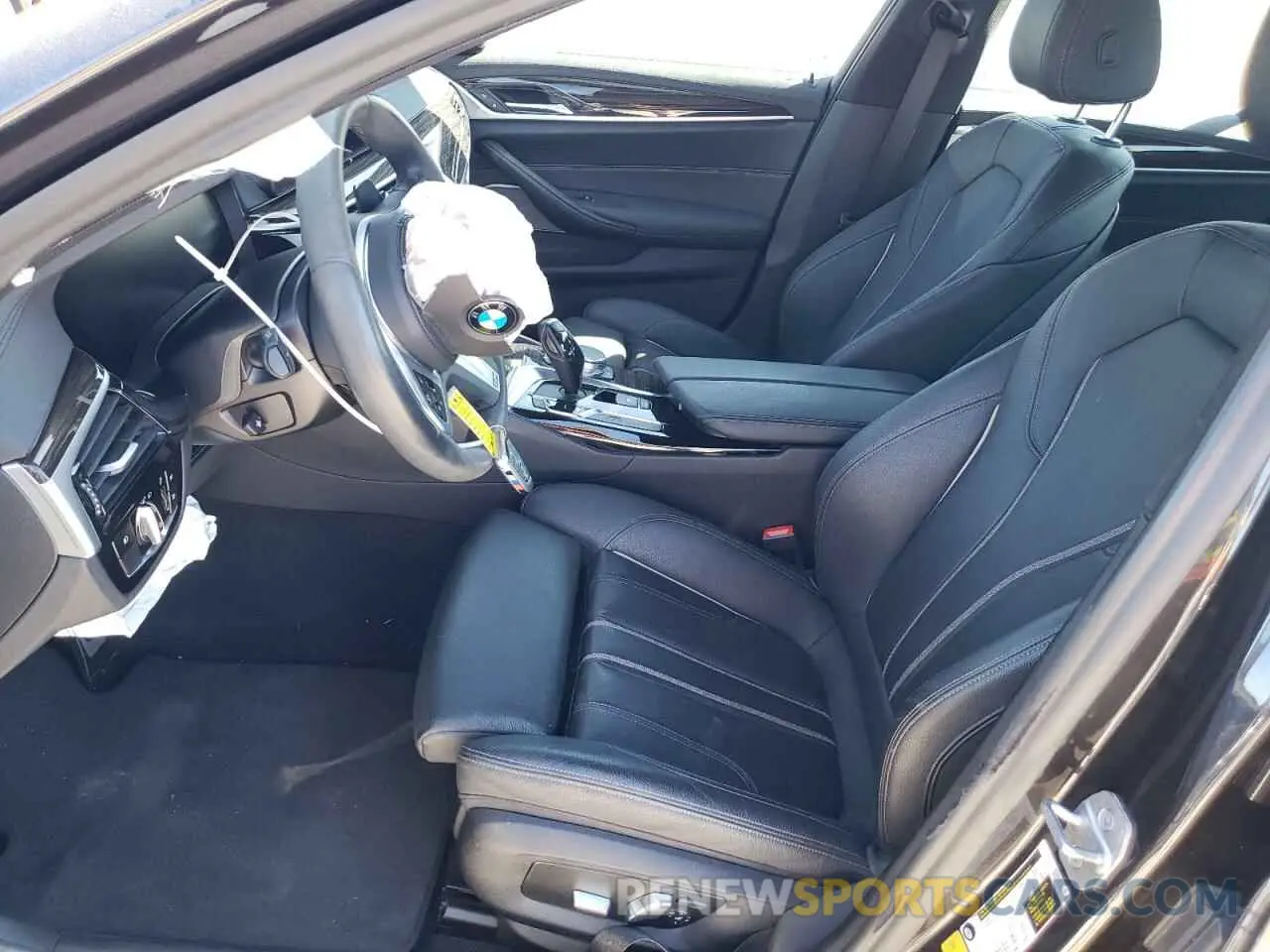 7 fotografías del automóvil dañado WBAJS1C07LWW78999 BMW 5 SERIES 2020