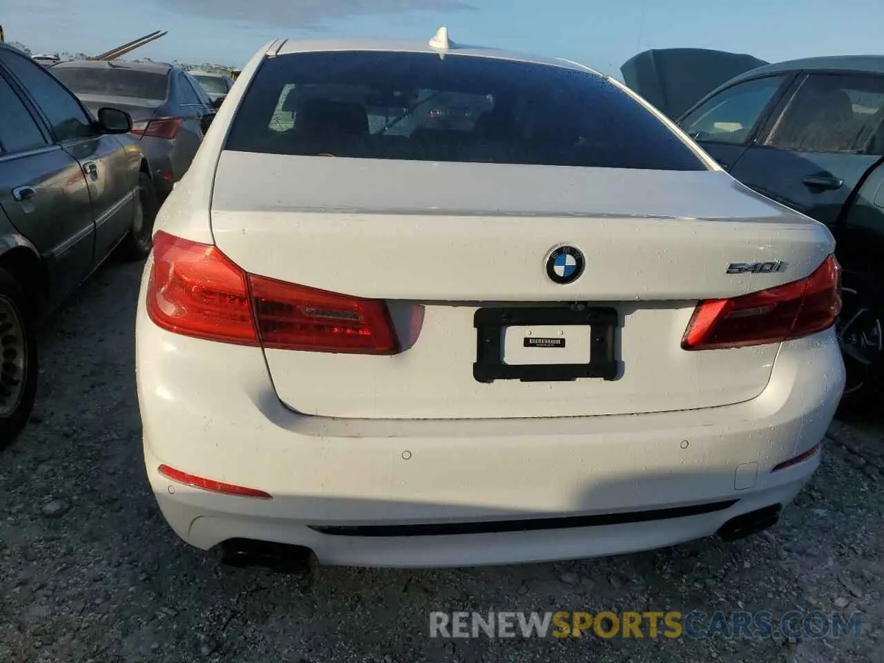 6 fotografías del automóvil dañado WBAJS1C09LCD37446 BMW 5 SERIES 2020