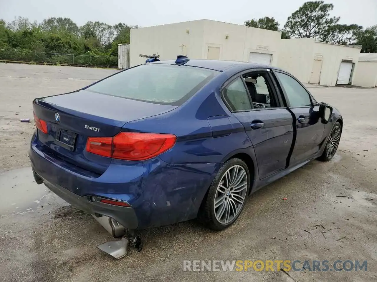 4 fotografías del automóvil dañado WBAJS1C09LWW68023 BMW 5 SERIES 2020
