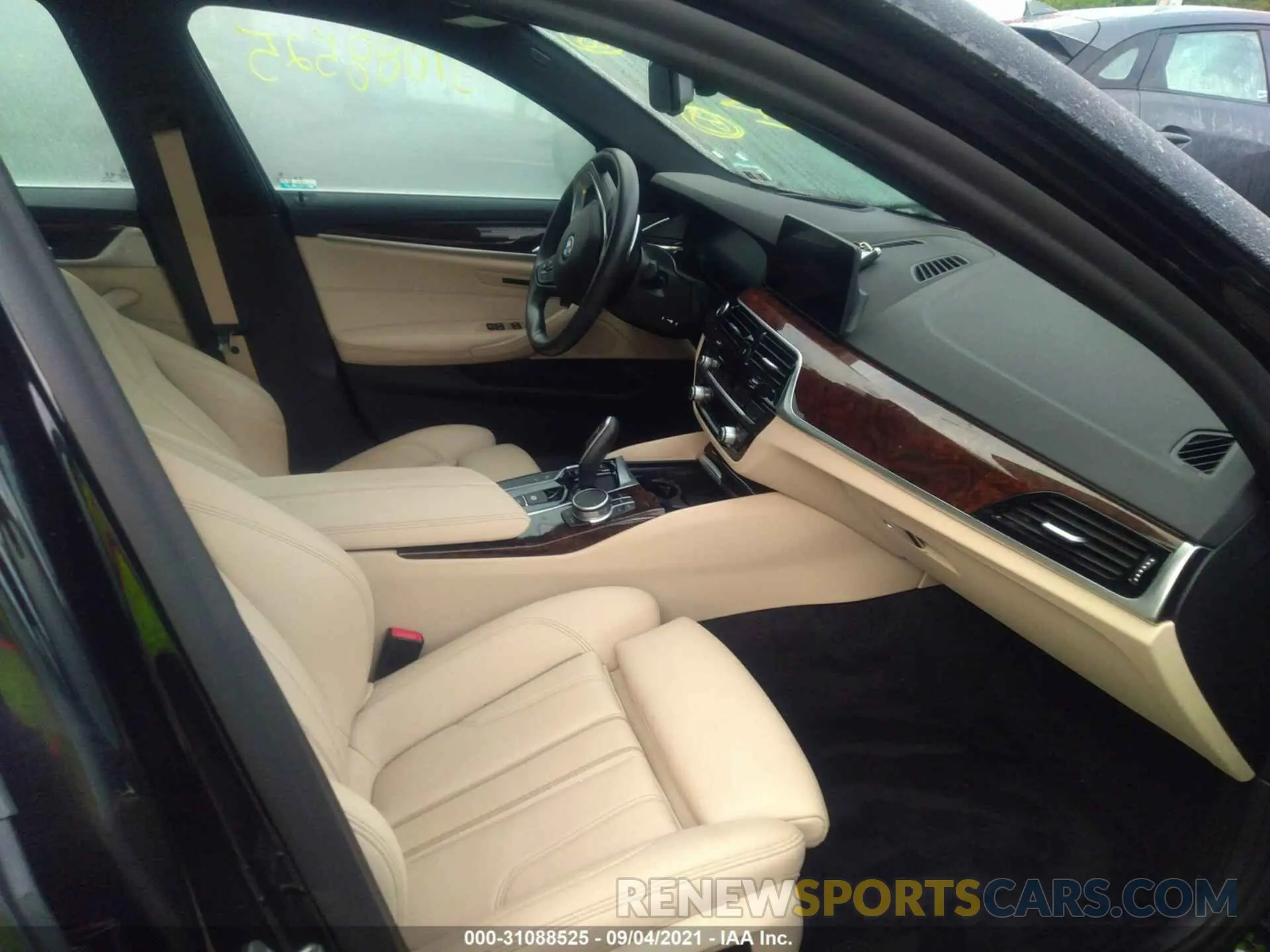 5 fotografías del automóvil dañado WBAJS3C03LCD59888 BMW 5 SERIES 2020