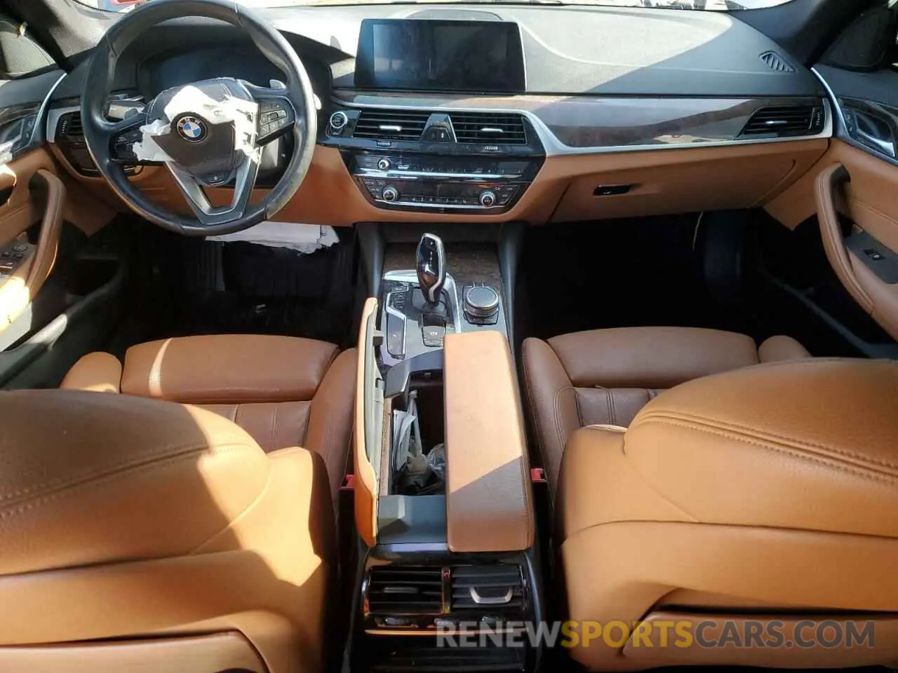 8 fotografías del automóvil dañado WBAJS3C04LCD80474 BMW 5 SERIES 2020