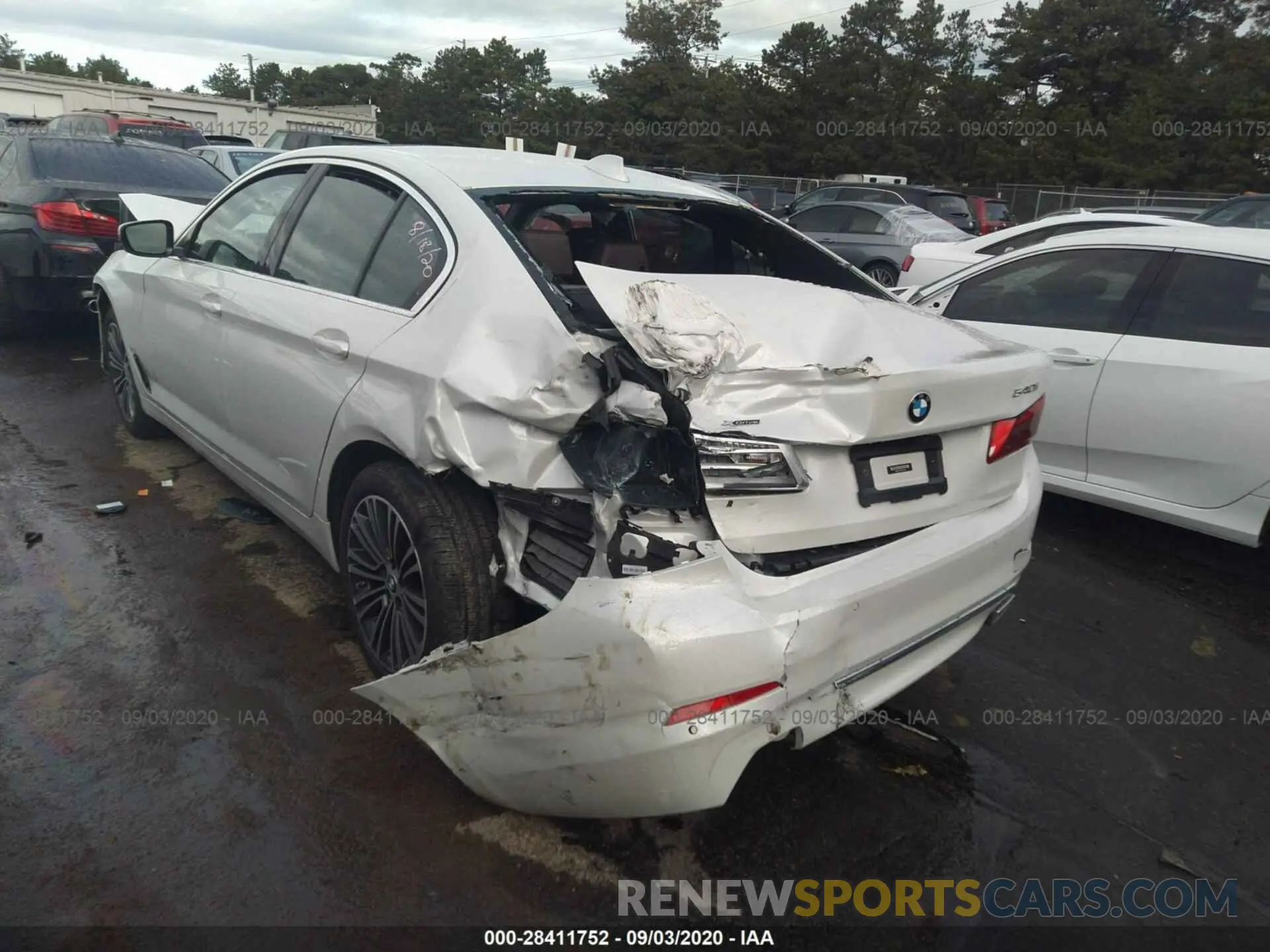 3 fotografías del automóvil dañado WBAJS3C08LCD15045 BMW 5 SERIES 2020