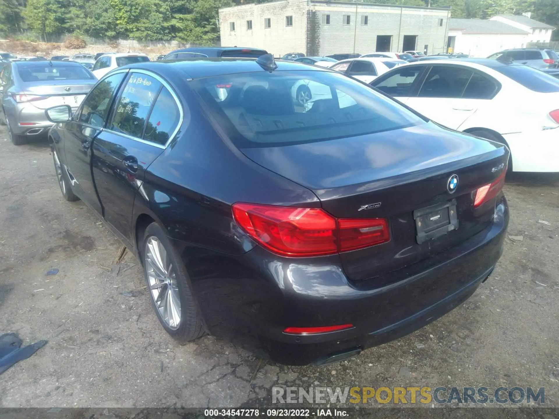 3 fotografías del automóvil dañado WBAJS3C09LWW63836 BMW 5 SERIES 2020