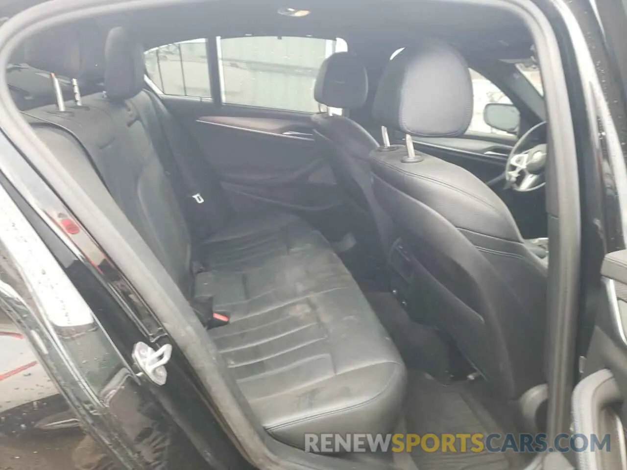 10 fotografías del automóvil dañado WBAJS3C0XLCD71679 BMW 5 SERIES 2020
