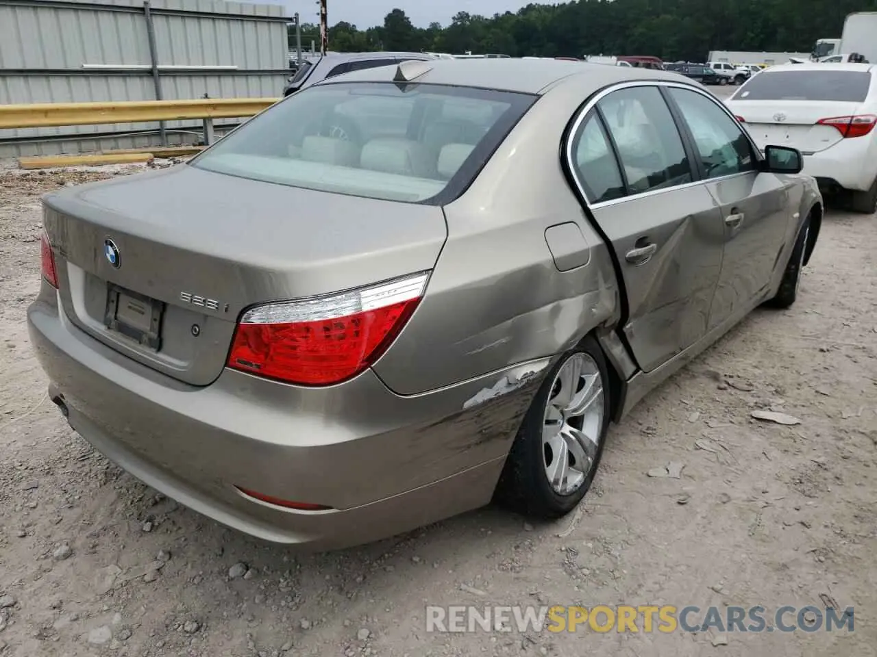 4 fotografías del automóvil dañado WBANU535X9C121366 BMW 5 SERIES 2020