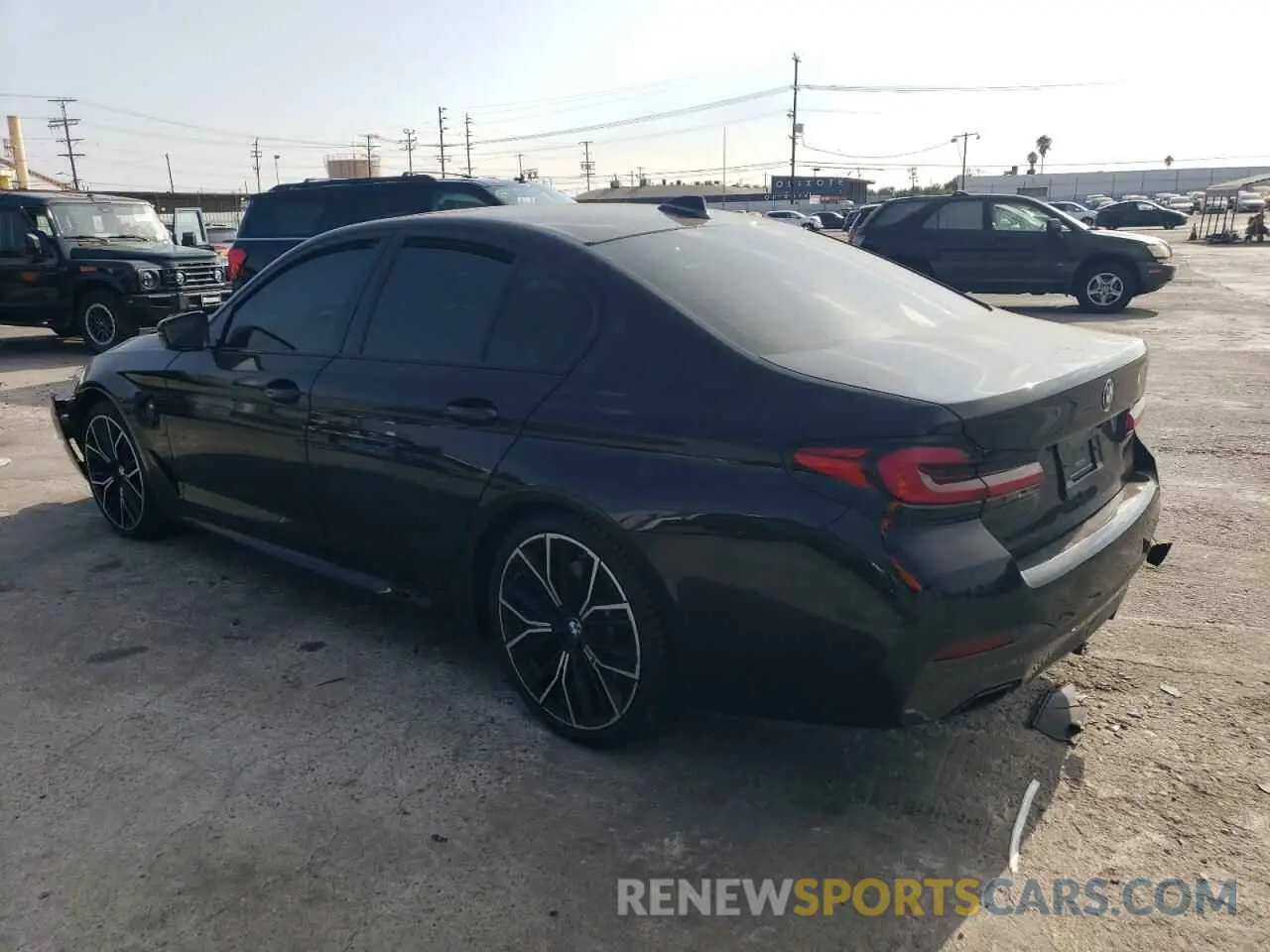 2 fotografías del automóvil dañado WBA13AG02MCG11255 BMW 5 SERIES 2021